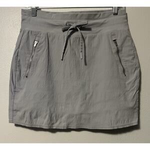 Athleta Trekkie North Skort Gray Size 4 Stretch Zip Pocket Golf Tennis Preppy